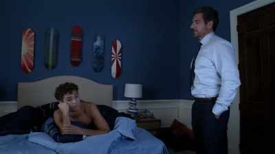 Hunter: About what happened
at lunch today - Tyler Perry's The Oval