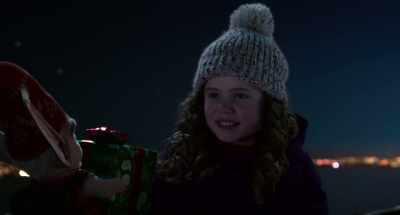 Hunter and Connor Morris.
They live on 4433 Pacific Avenue! - The Christmas Chronicles