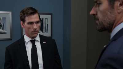 Hunter: Eh, you
suggesting something? - Tyler Perry's The Oval