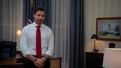 HUNTER: REALLY? THINK ABOUT
THAT FOR A SECOND. - Tyler Perry's The Oval