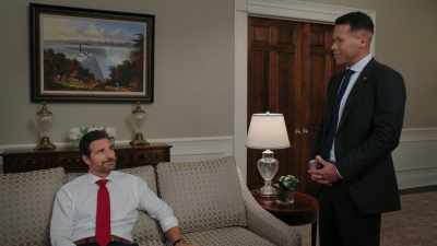 HUNTER: SO, UH, TELL MAX
THIS WAS YOUR IDEA. - Tyler Perry's The Oval