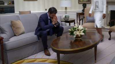 Hunter: Victoria, I cannot
do this right now. - Tyler Perry's The Oval