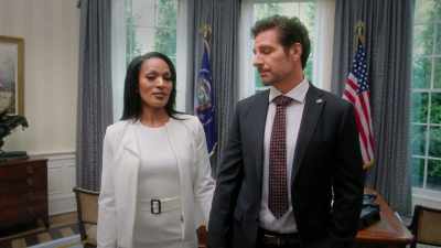 HUNTER: YEAH.
SAM. MAX. - Tyler Perry's The Oval