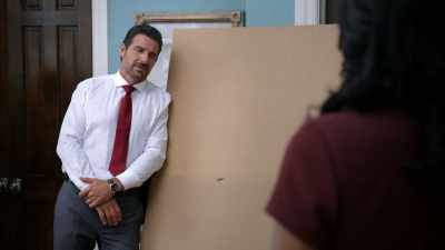Hunter: Yeah.
You'd be with Marvin. - Tyler Perry's The Oval