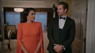 HUNTER: YES.
WE ARE, AREN'T WE, DARLING? - Tyler Perry's The Oval