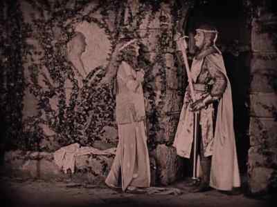 Huntingdon's head
for Lady Marian's hand.
Do not forget. - Robin Hood