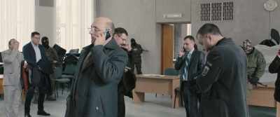 Hurry! Before they start shooting... - Donbass