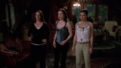 Hurry, get to the Book. Go, go, go! - Charmed