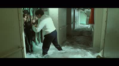 Hurry! - God, come on! - Come on! - Titanic