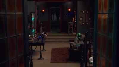 Hurry! Hurry, the Light is coming. - Twitches Too
