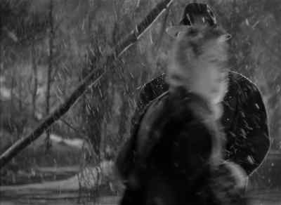 - Hurry, hurry.
- Yes. - The Curse of the Cat People