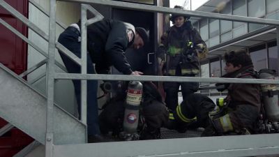 - Hurry. - Chicago Fire