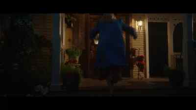 Hurry. They'll be
here any second. - Why Women Kill