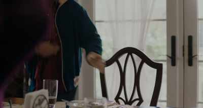 - Hurry up, Bhai. Ice cream.
- [FATIMA LAUGHS] - The Big Sick