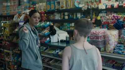 Hurry up and pay.
Who are you talking to? - Mood