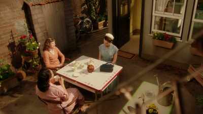 Husbands.
(PILLS RATTLING) - The Bletchley Circle: San Francisco