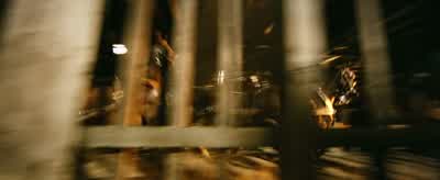 Hyah. Hold on! Let me out! - Robin Hood