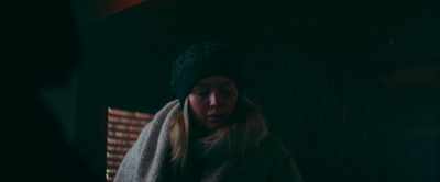Hypothermia can cause
bizarre, risk-taking behavior - Snow Falls