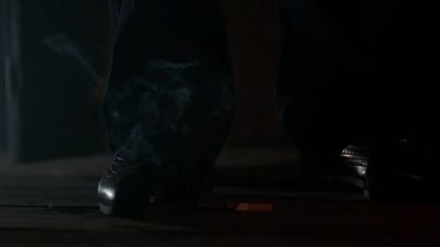 (Hzzling sound) - The X-Files