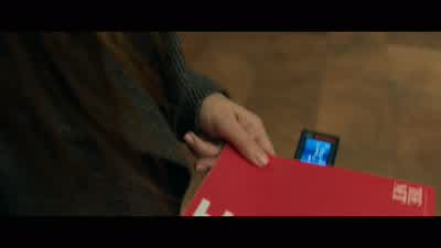 12 feet. - Ocean's Eight