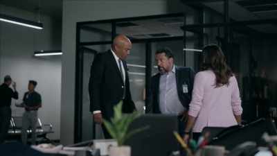I had a friend at the DOJ - The Rookie: Feds