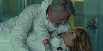 I was a legit contract pilot
for a grip, - Jurassic World: Dominion