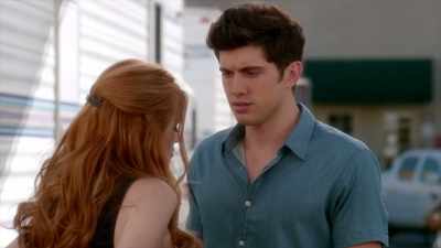 I was a working child actor - Famous in Love