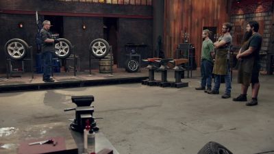 - I was able to have pretty good
control with the handle, - Forged in Fire