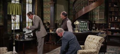I ain't done nothin' wrong by speaking to the gentleman - My Fair Lady