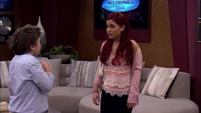 - I AIN'T GIVING YOU ANY
BIBBLE. - Victorious