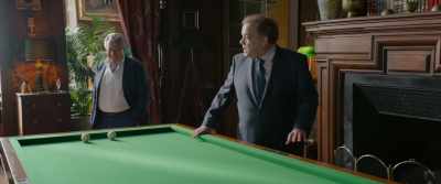- I almost bought one.
- It's a French billiards table. - Cocorico
