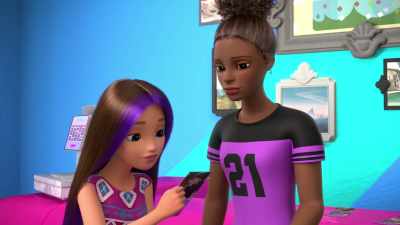 I almost bought the same one.
I know where it came from. - Barbie: A Touch of Magic