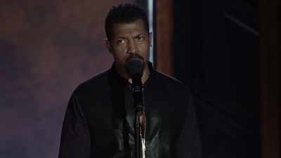 I also hate it when white people
know more about black history than I do. - The Standups