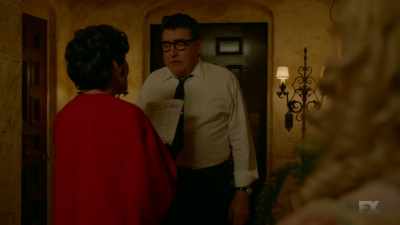 "i always suspected
she had a false front, - FEUD