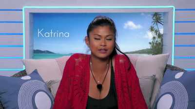 >> I ALWAYS TRY TO KEEP AN OPEN
MIND, AN OPEN HEART CLOSED LEGS, - Love Island