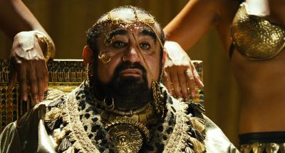 I am a Hilton I don't bow Ai - Meet the Spartans