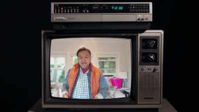 I am a teacher
in elementary school - Expedition: Back To The Future