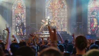 ♪ I am all eyes ♪ - Ghost: Rite Here Rite Now