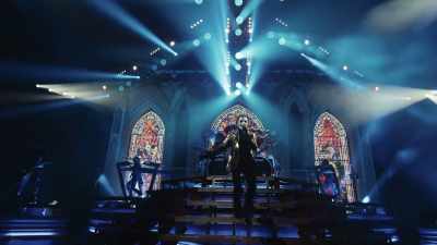 ♪ I am all eyes ♪ - Ghost: Rite Here Rite Now