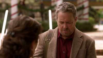 -I am.
-[chuckles] - Christmas in Louisiana