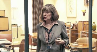 I am gonna go into Linton's office - In the Loop