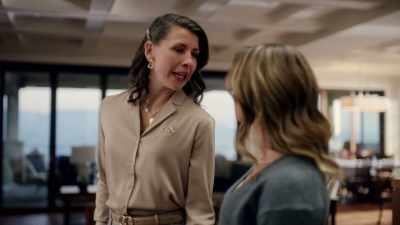 I am so grateful
for your friendship. - Deadly Wives Club