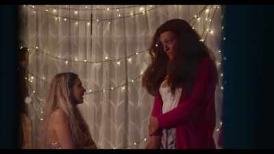 I am, in fact, a 7'3" girl. - Lunatics