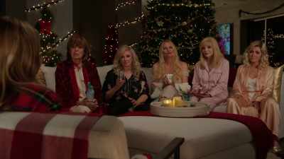 I am just going to
let these feelings go - Ladies of the '80s: A Divas Christmas