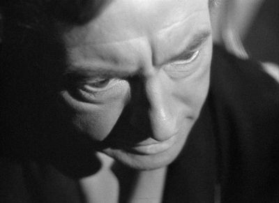 I am married to an American agent - Notorious