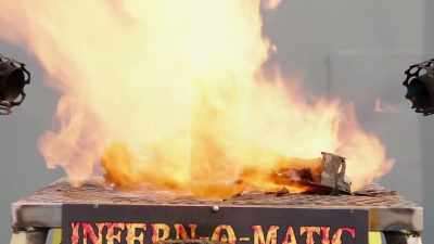 I am on fire. - Muppets Now