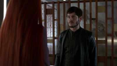I am your queen. - Marvel's Inhumans