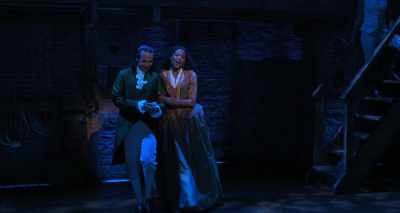 ♪ I am sailing off to London ♪ - Hamilton
