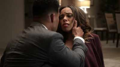 I am so, so sorry.
[Panting] - Tyler Perry's The Oval