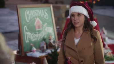 I am so sorry about the
whole Santa suit debacle. - Haul Out the Holly